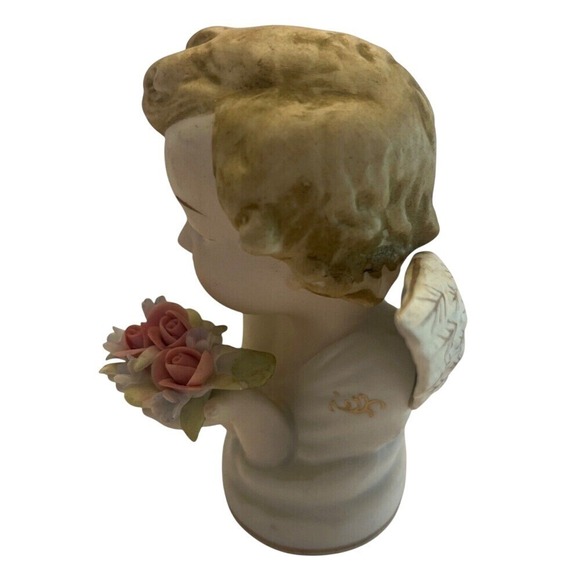 Lefton Small Bisque Cherub Angel Bust With Wings Holding Flowers Victorian K1415 - Picture 4 of 6